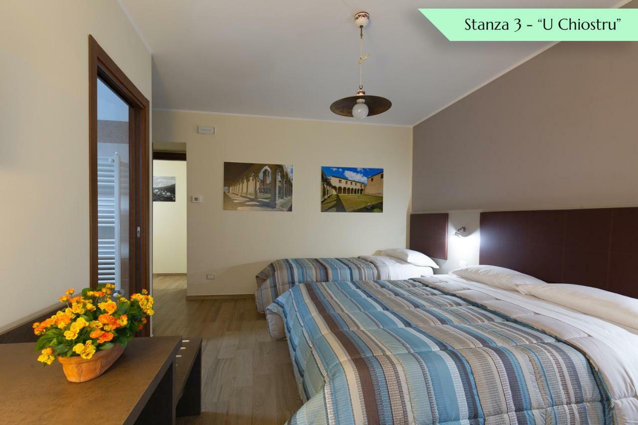 B&B Loreto Sant'Angelo di Brolo 外观 照片